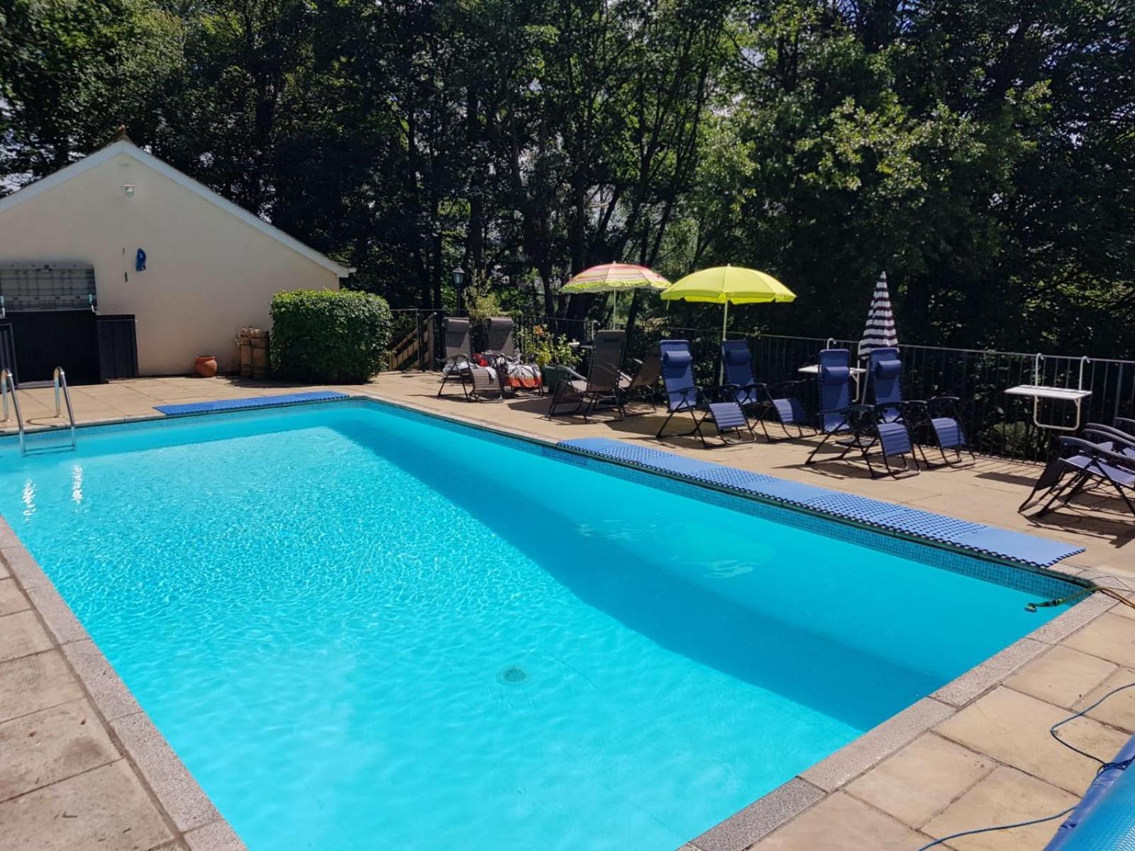 Ferienwohnung Woodside Ash Hot Tub & Pool Bideford Exterior foto
